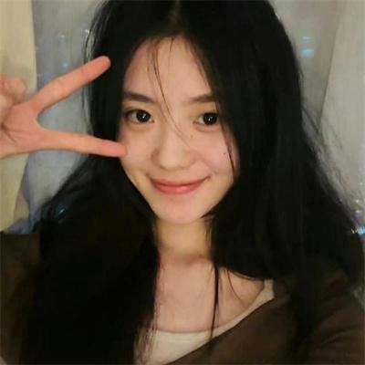 女孩，四绎